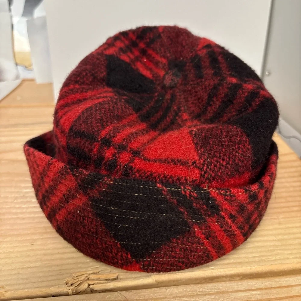 🔥 Vintage Red and Black Plaid Hunting Bucket Hat 🔥 - Picture 3 of 6